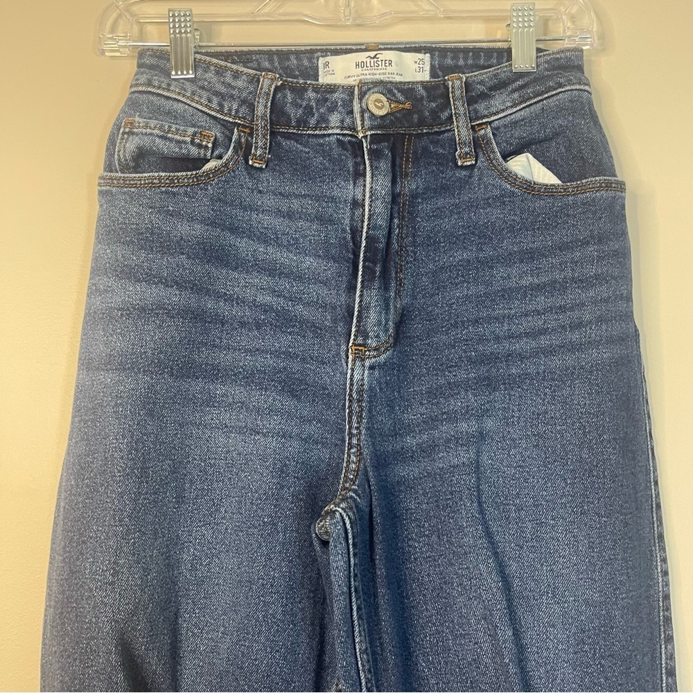 Holster Curvy Ultra High- Rise Dad Jean - Picture 5 of 8
